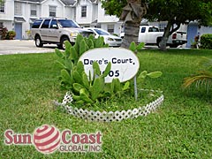 Daves Court Community Sign